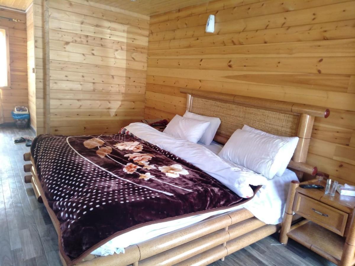 Swiss Wood Cottages Naran Esterno foto