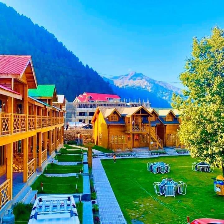 Swiss Wood Cottages Naran Esterno foto