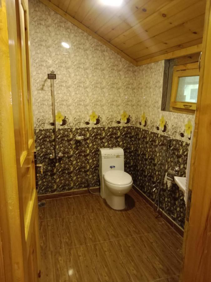 Swiss Wood Cottages Naran Esterno foto